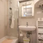 Kuca Dide Mate Sveti Filip i Jakov