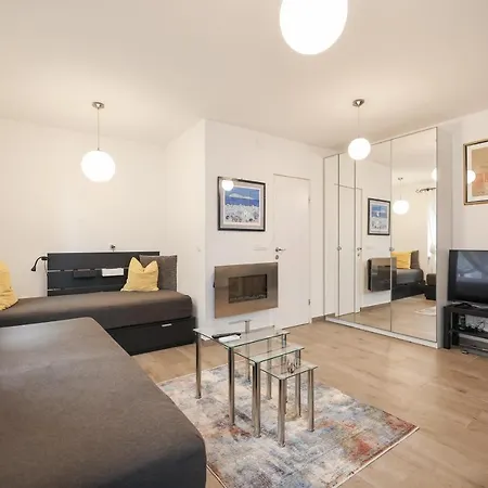 Kuca Dide Mate Feriehus *