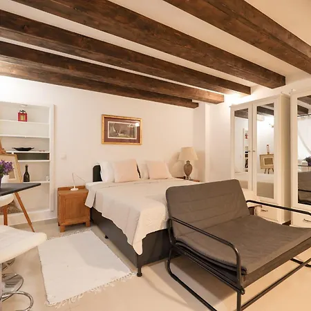 Kuca Dide Mate Feriehus